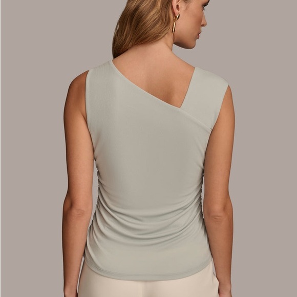 Donna Karen New York Asymmetrical top with hardware - Picture 5 of 6
